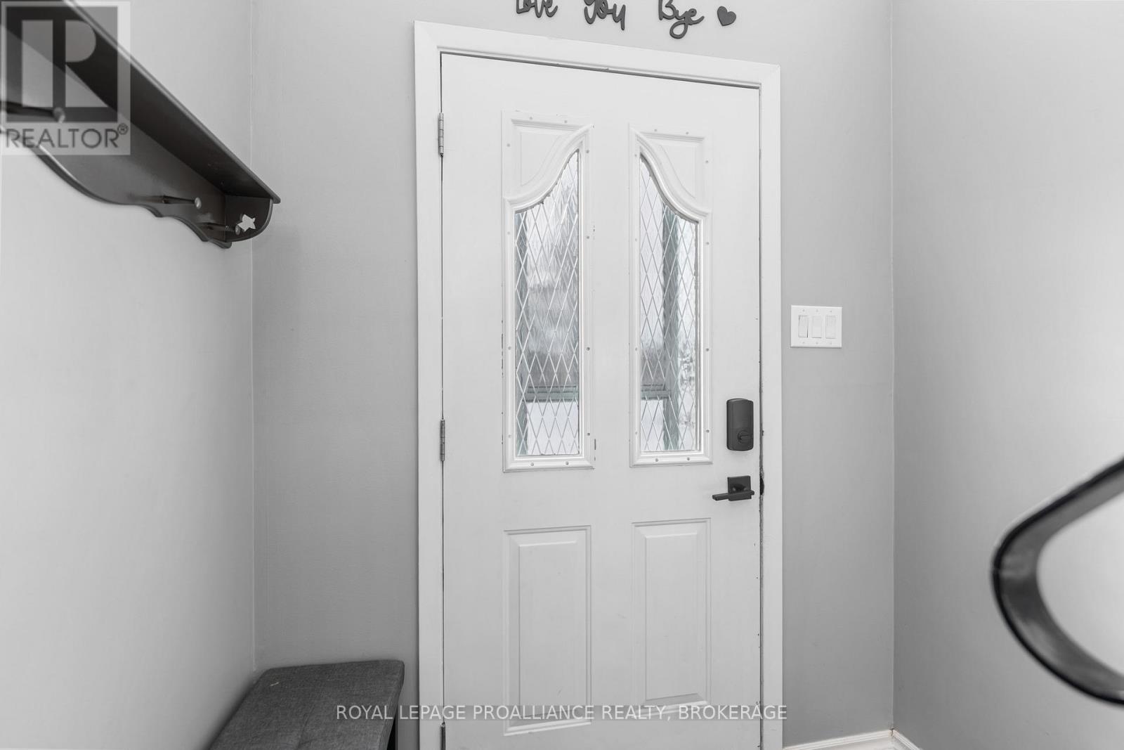 261 SHANE STREET - 6