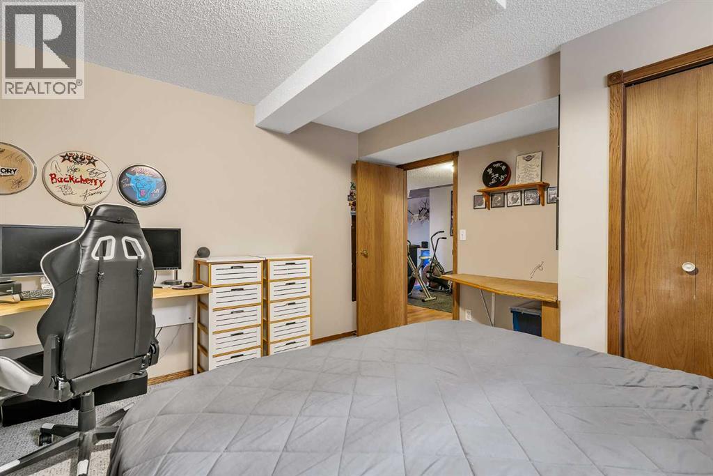 5935 Thornton Road NW - 28