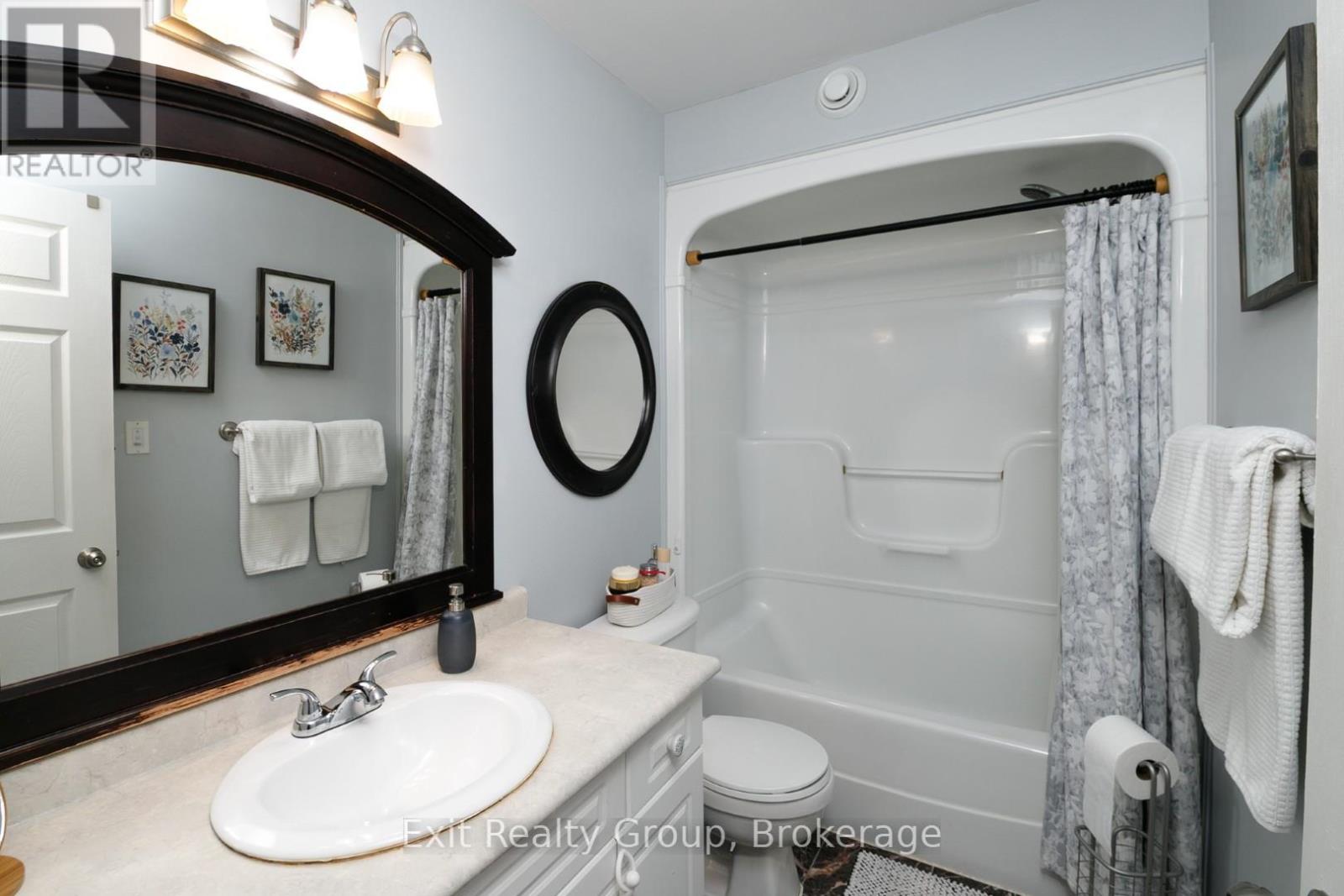 396 NICHOLS ROAD - 19