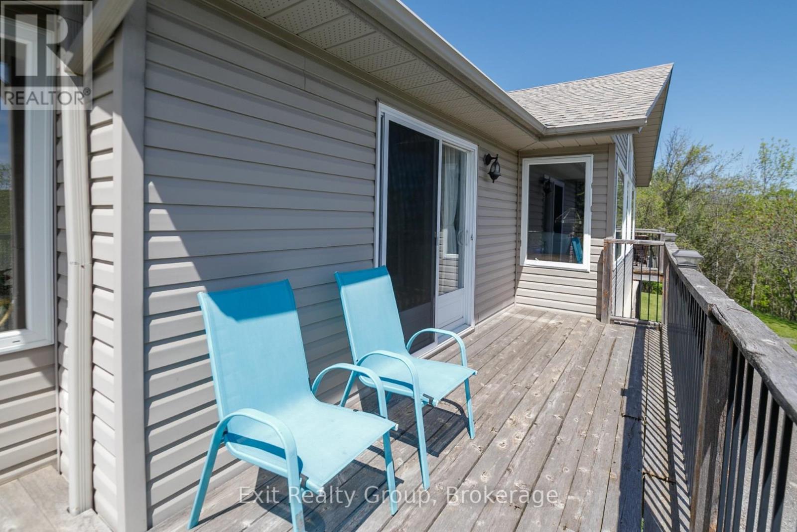 396 NICHOLS ROAD - 39