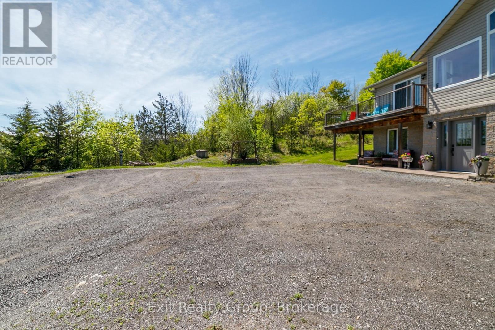 396 NICHOLS ROAD - 42