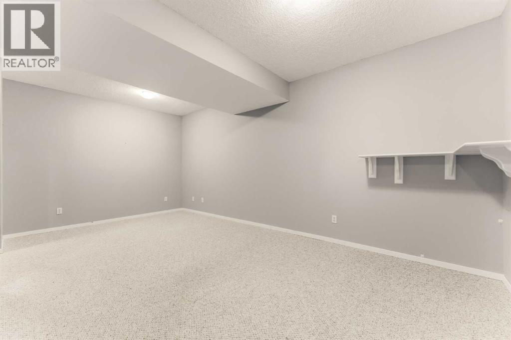12 Rocky Vista Terrace NW - 40