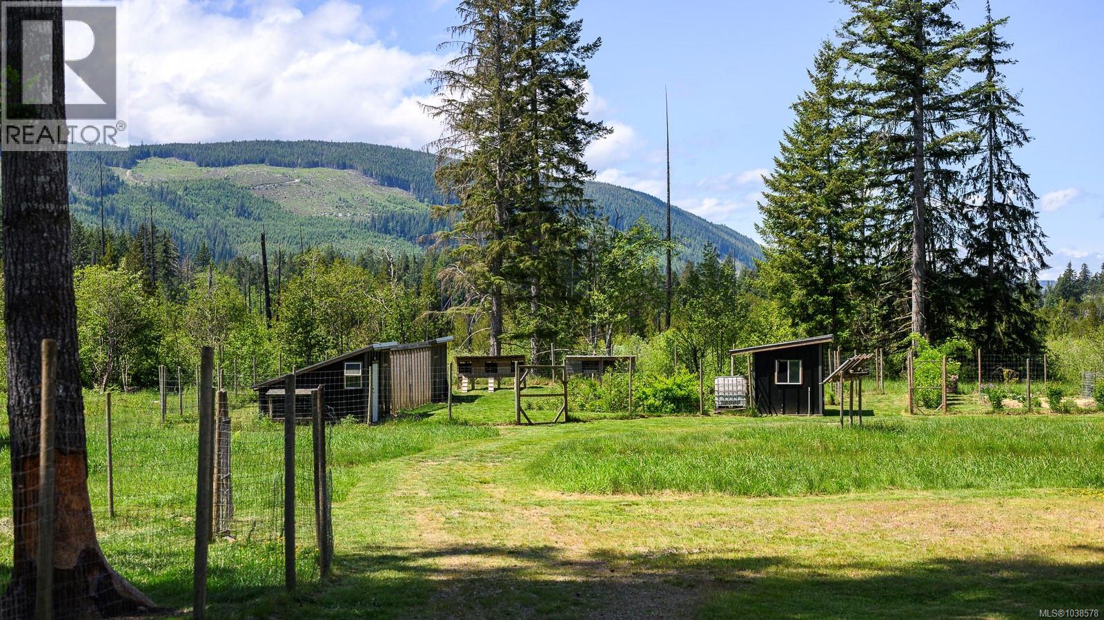 2056 Spike Rd - 31