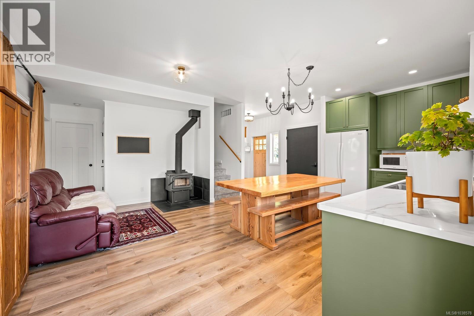 2056 Spike Rd - 8
