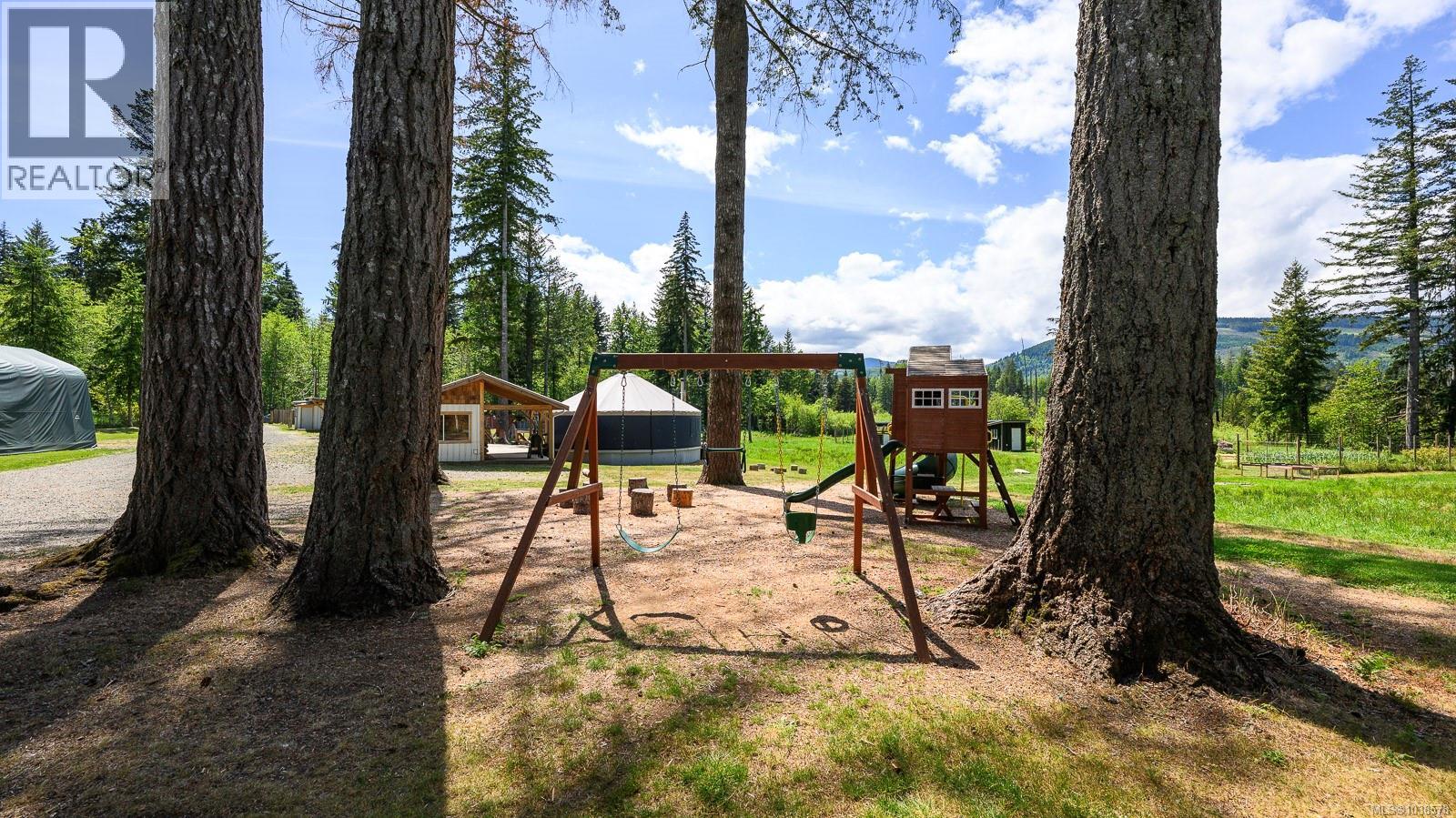 2056 Spike Rd - 30