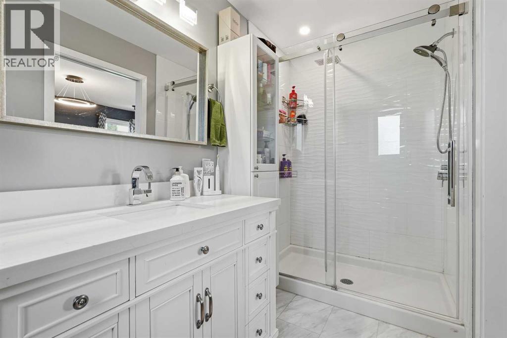 804 Downey Place - 24
