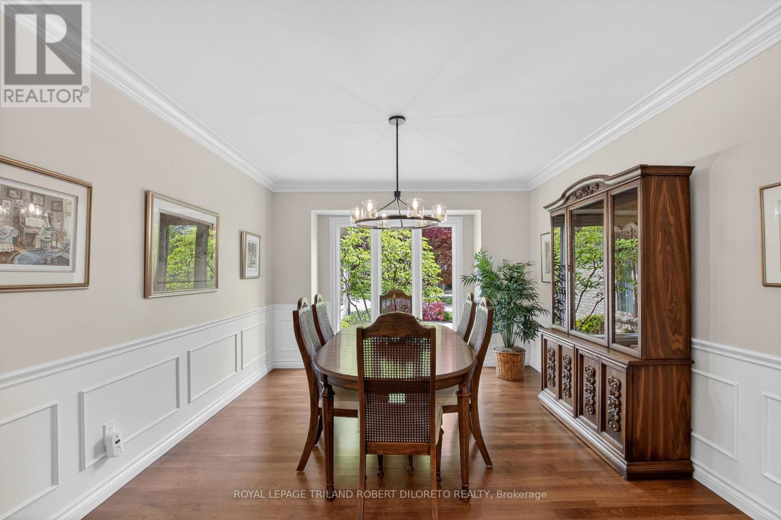 83 CONIFER PLACE - 11