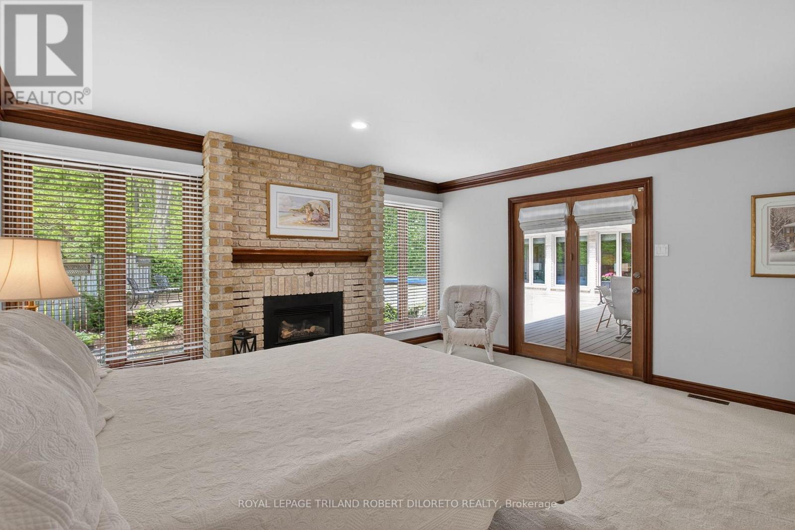 83 CONIFER PLACE - 23