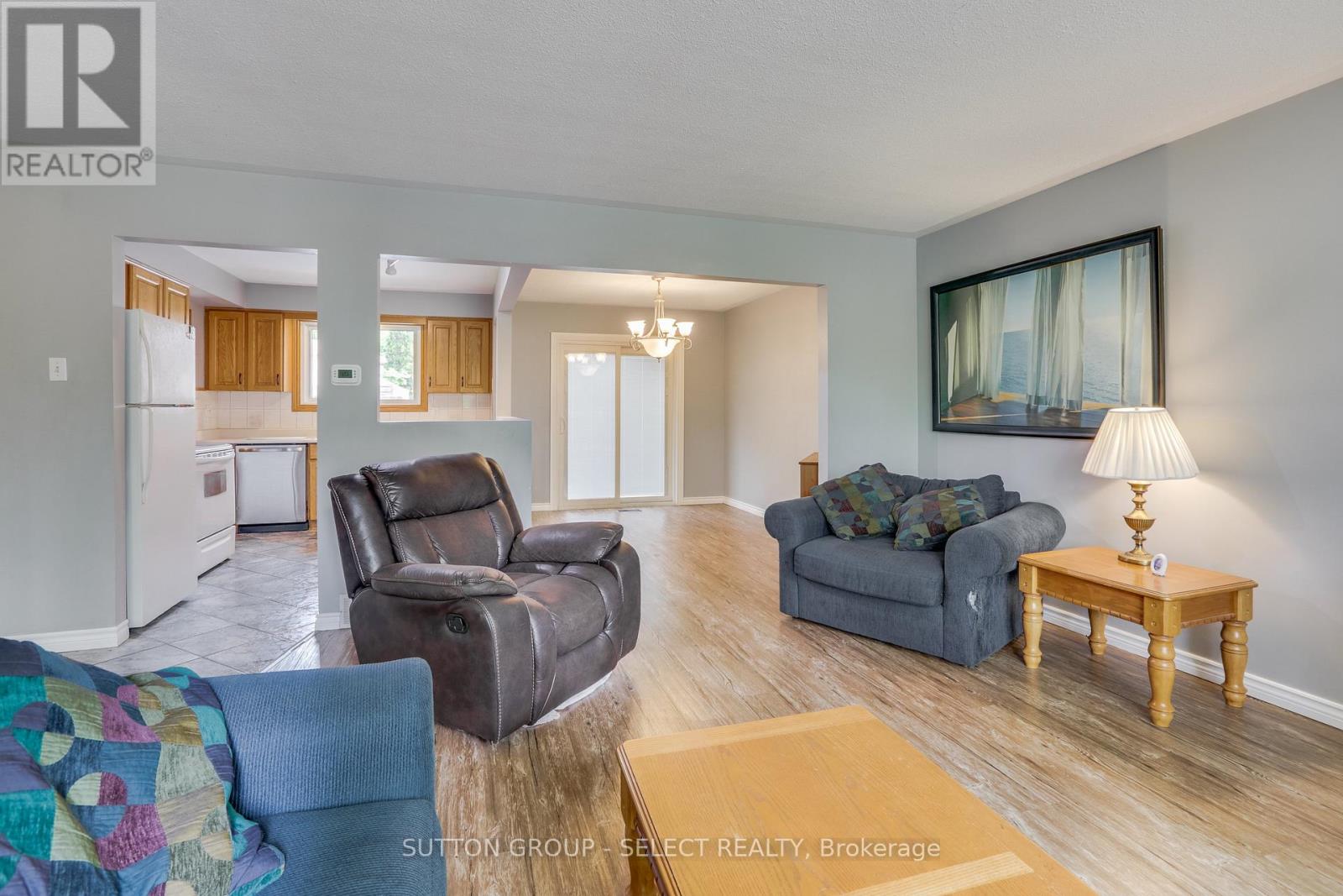 119 METCALFE CRESCENT - 10