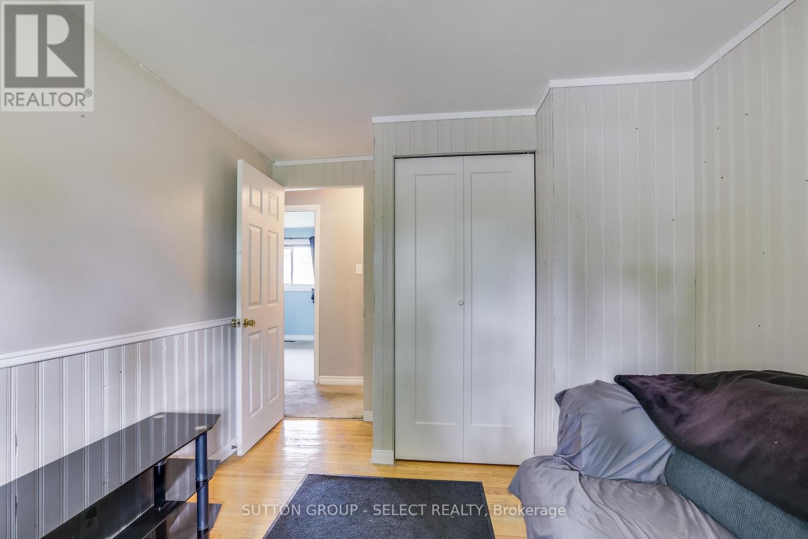 119 METCALFE CRESCENT - 21