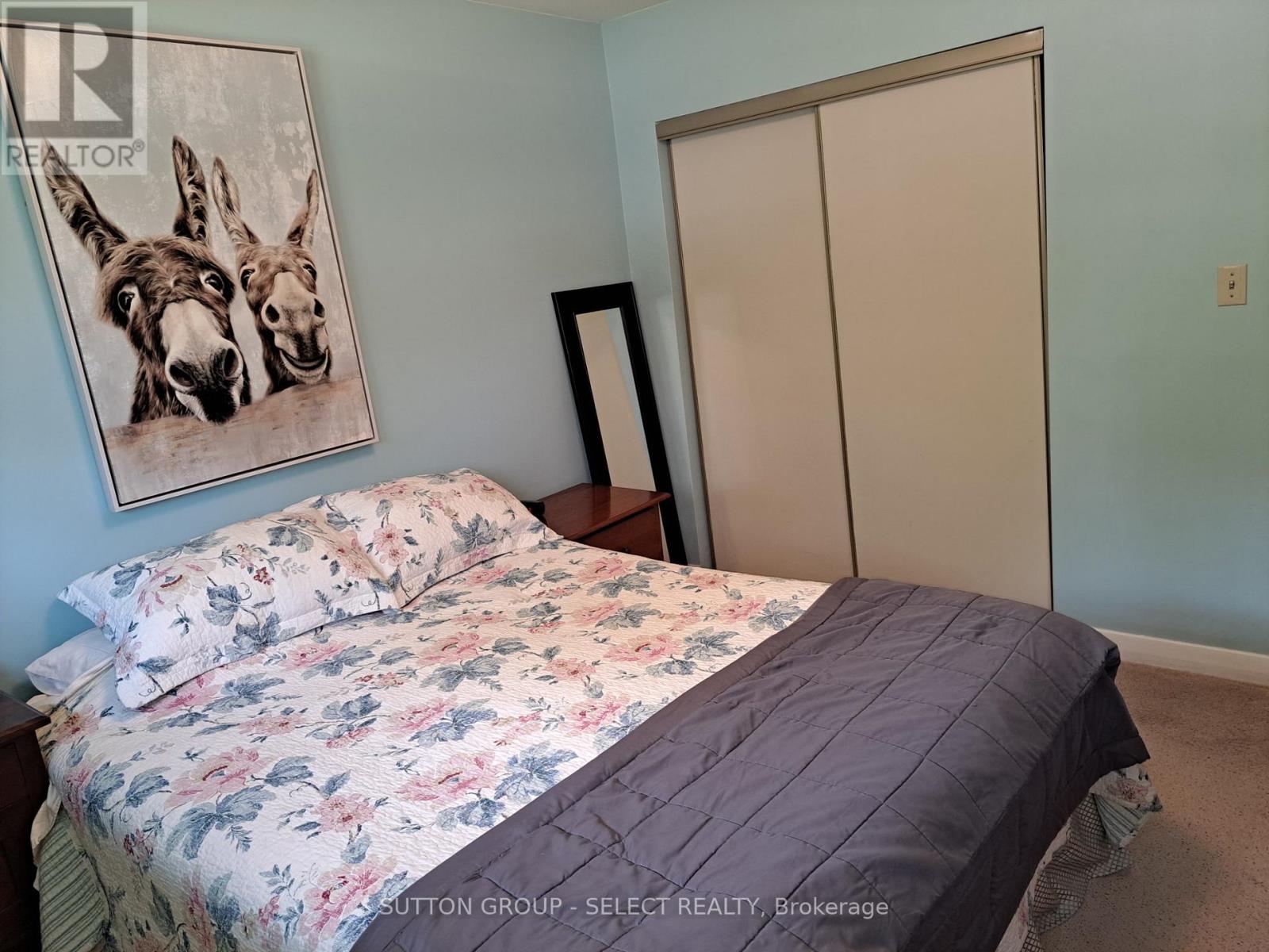 332 RIDGEWOOD CRESCENT - 11