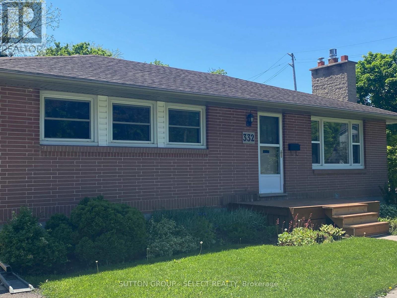 332 RIDGEWOOD CRESCENT - 21