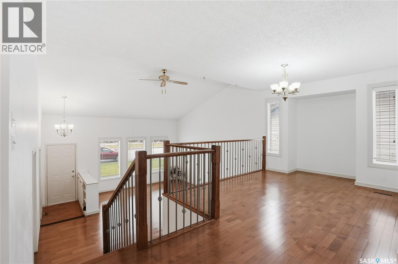 314 Waterbury ROAD - 10