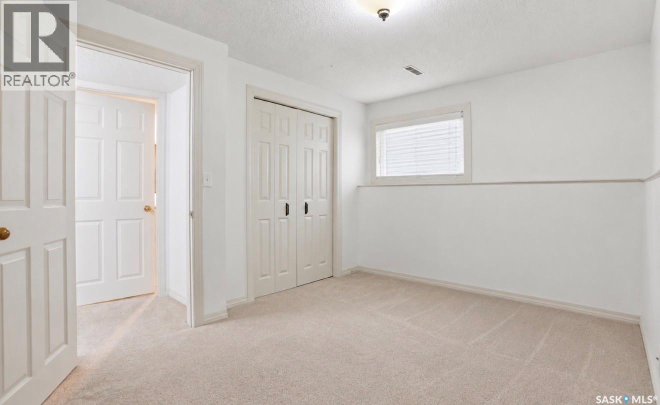 314 Waterbury ROAD - 39
