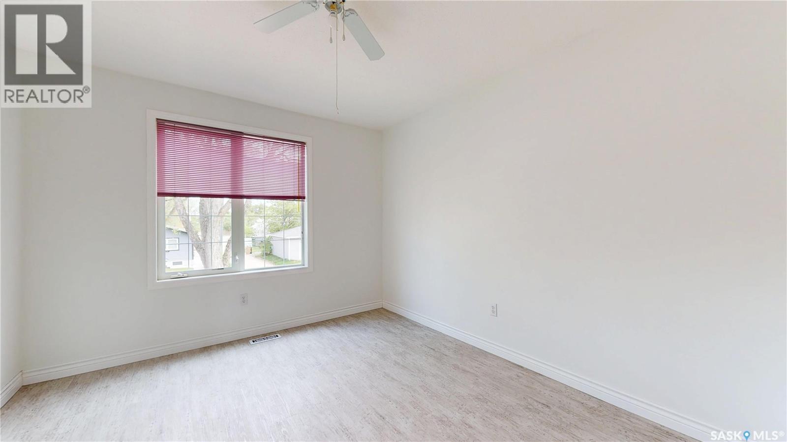 1358 Forget STREET - 32