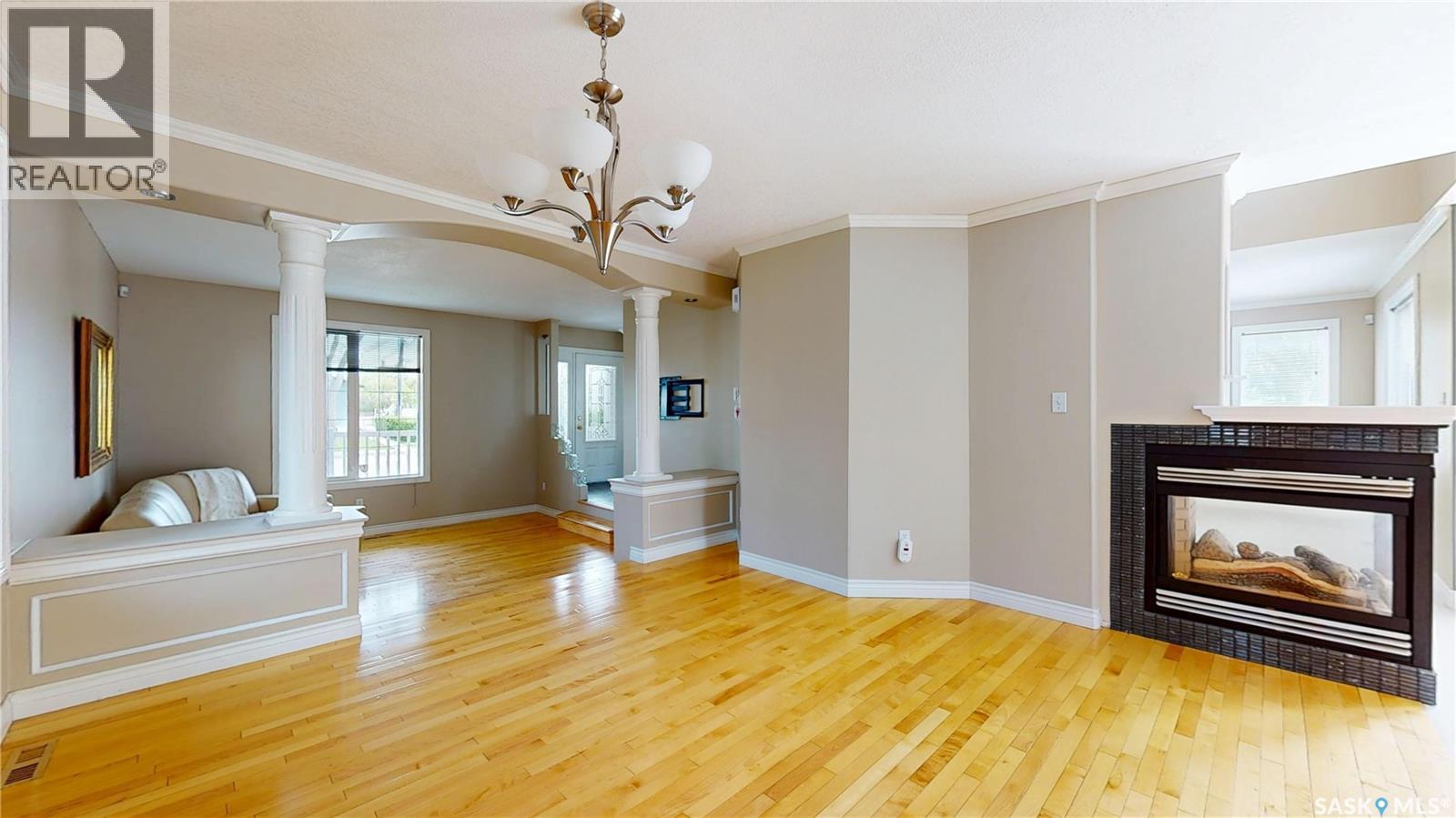 1358 Forget STREET - 5