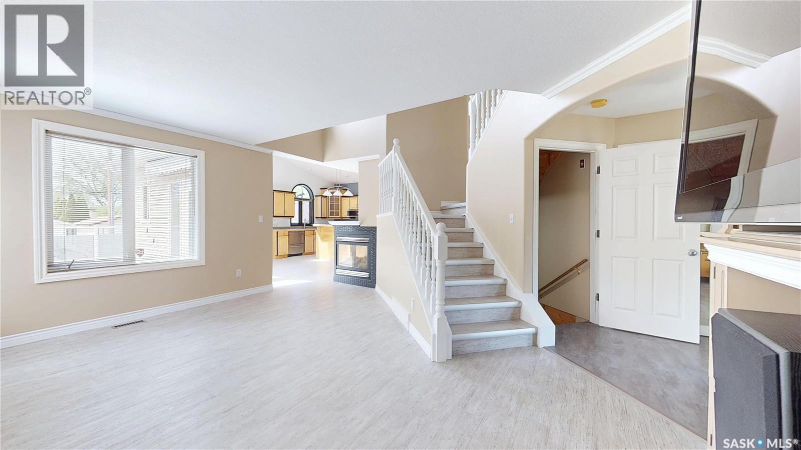1358 Forget STREET - 9