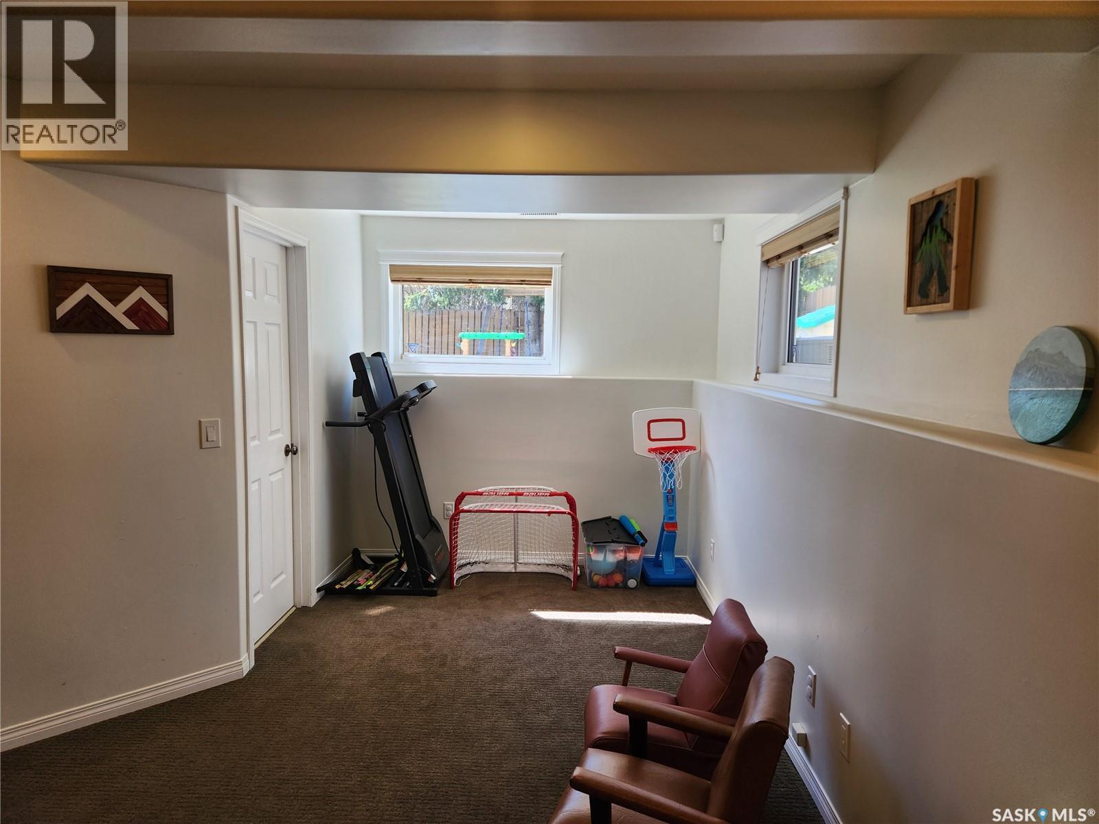 223 Adilman DRIVE - 23