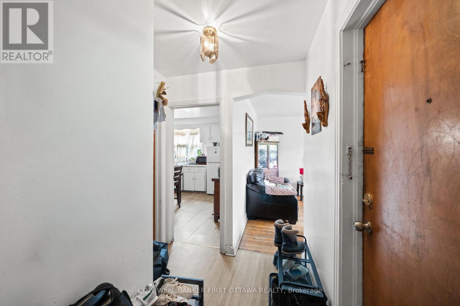 397 BRANT STREET - 24