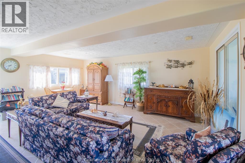 3057 ST.CLAIR PARKWAY - 8
