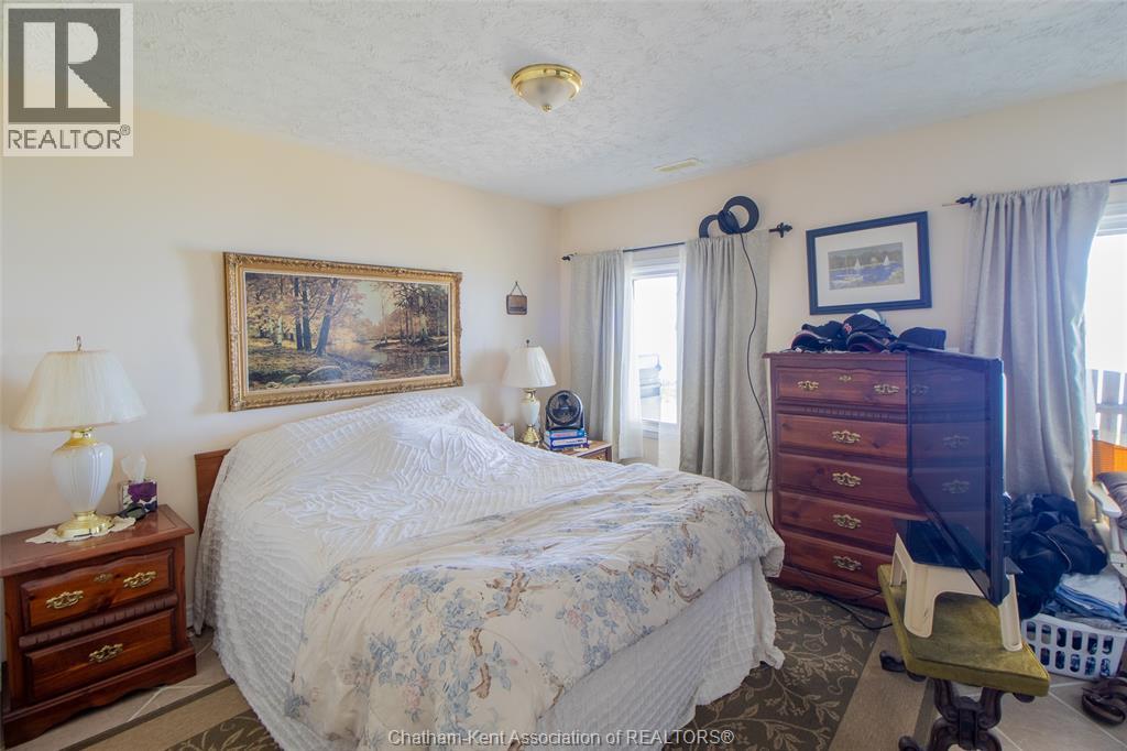 3057 ST.CLAIR PARKWAY - 20