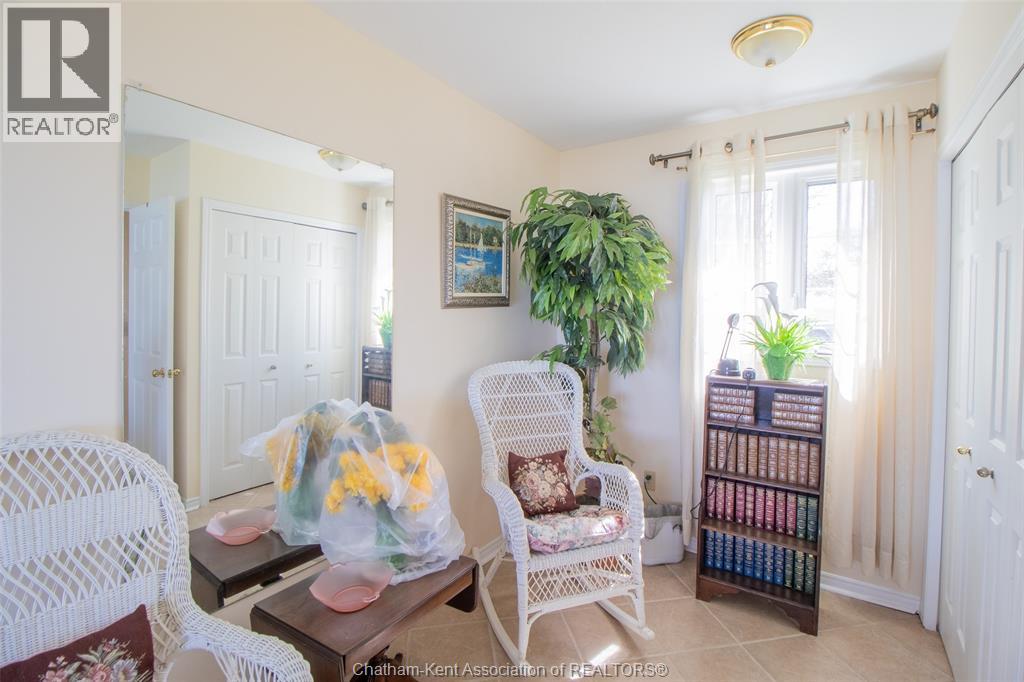 3057 ST.CLAIR PARKWAY - 28