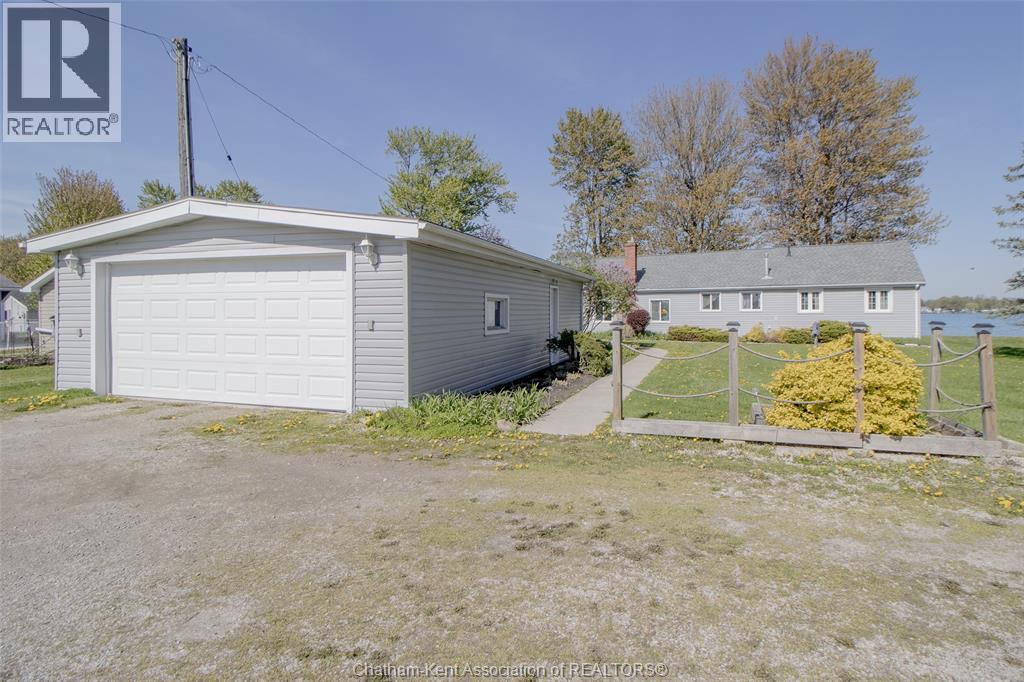 3057 ST.CLAIR PARKWAY - 40