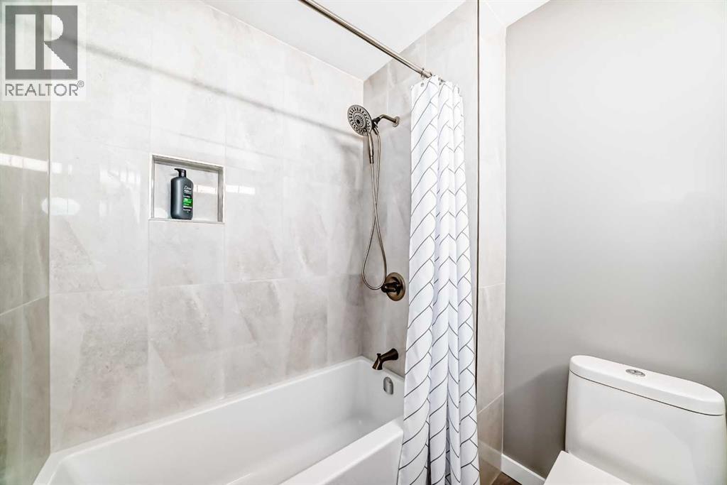 402 Citadel Heights NW - 24