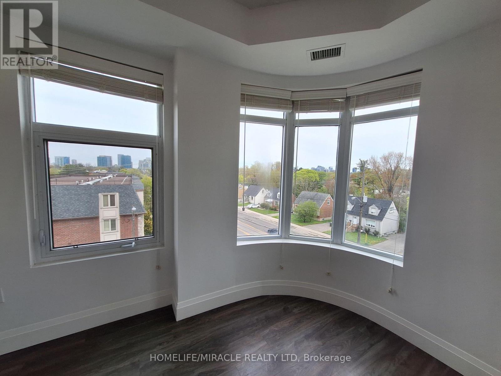 #412 222 FINCH AVENUE W - 12