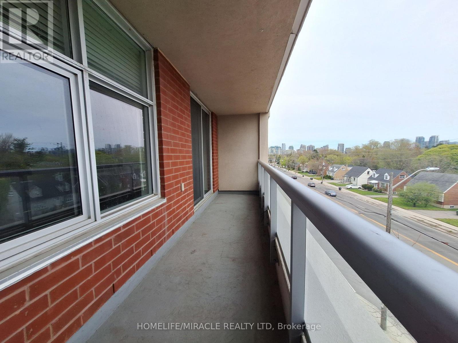#412 222 FINCH AVENUE W - 13