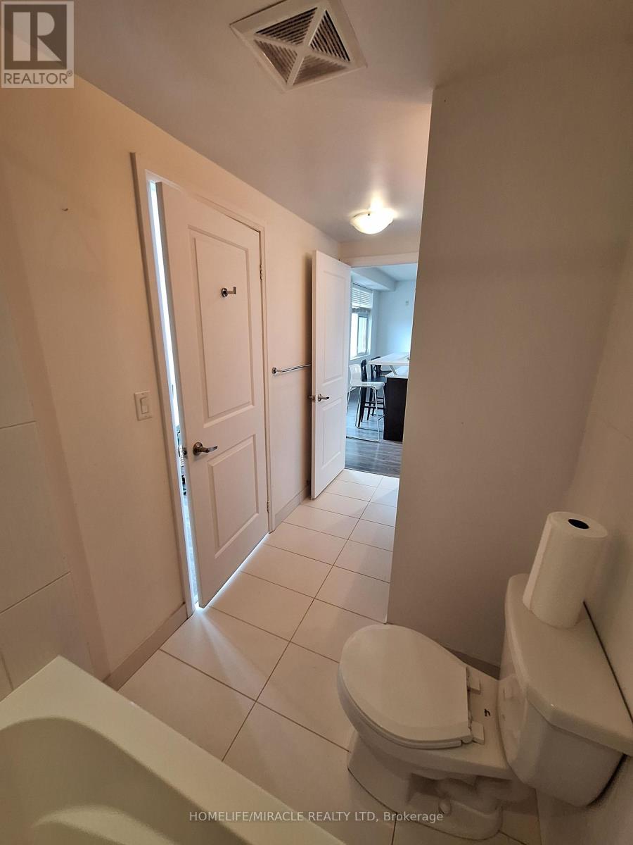 #412 222 FINCH AVENUE W - 18