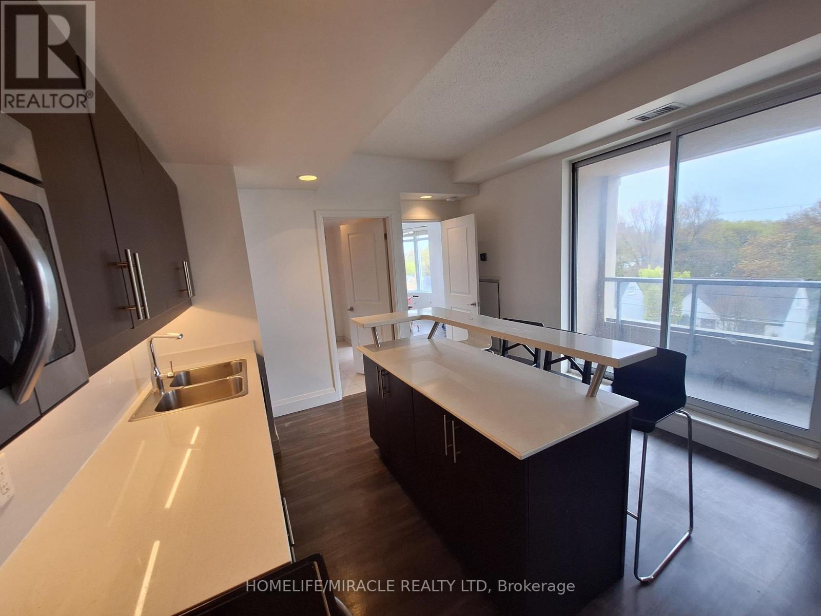 #412 222 FINCH AVENUE W - 3