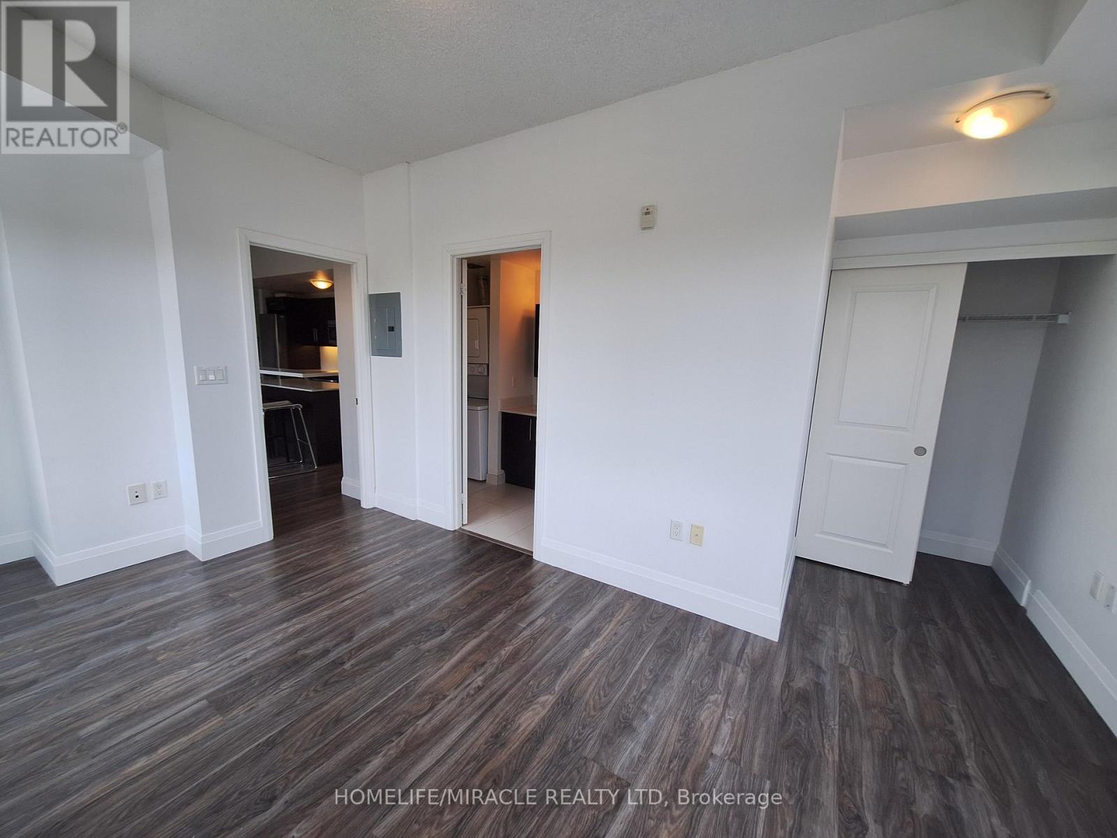 #412 222 FINCH AVENUE W - 9