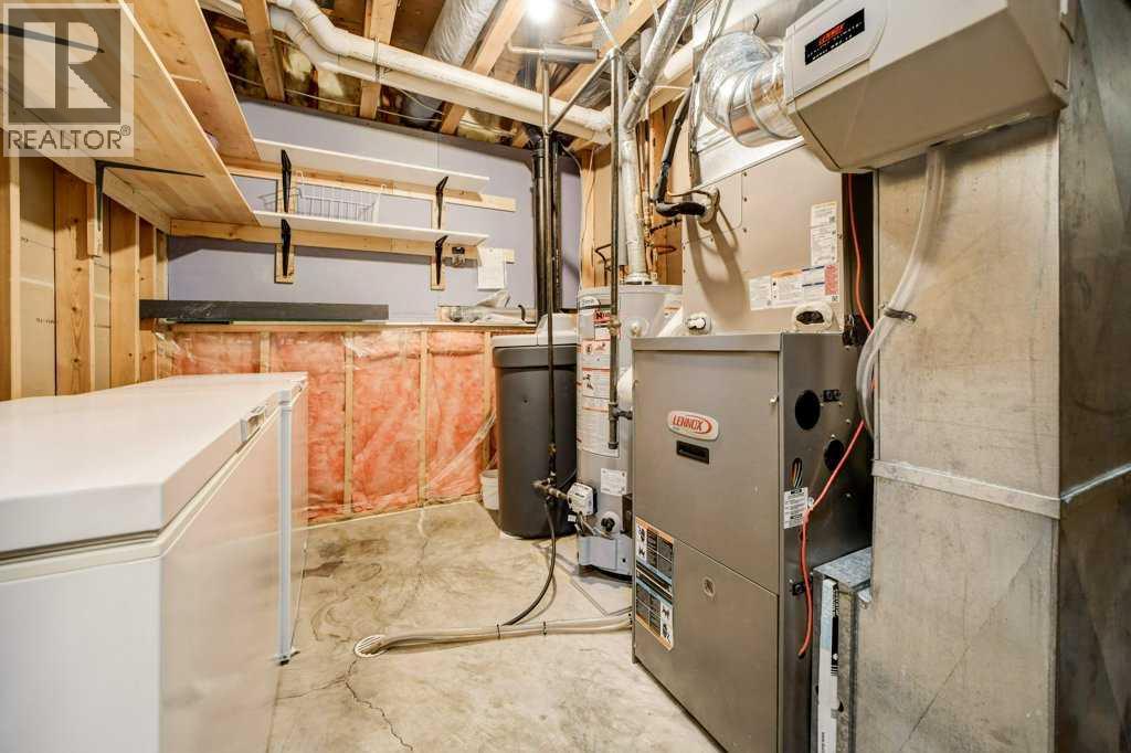 31 Red Crow Boulevard W - 31