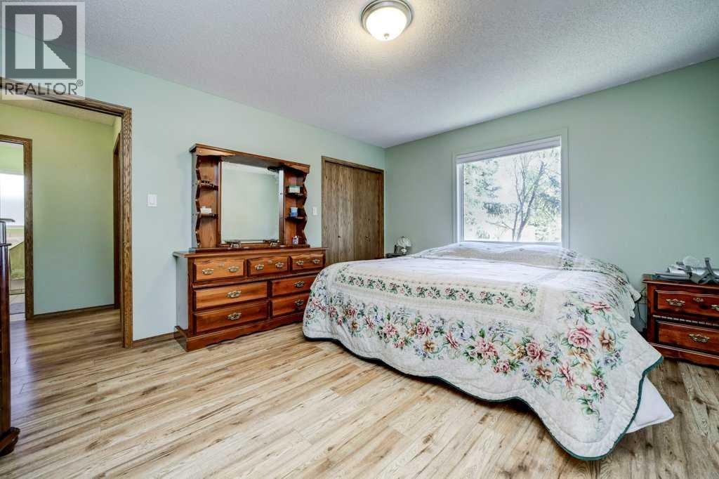 31 Red Crow Boulevard W - 20