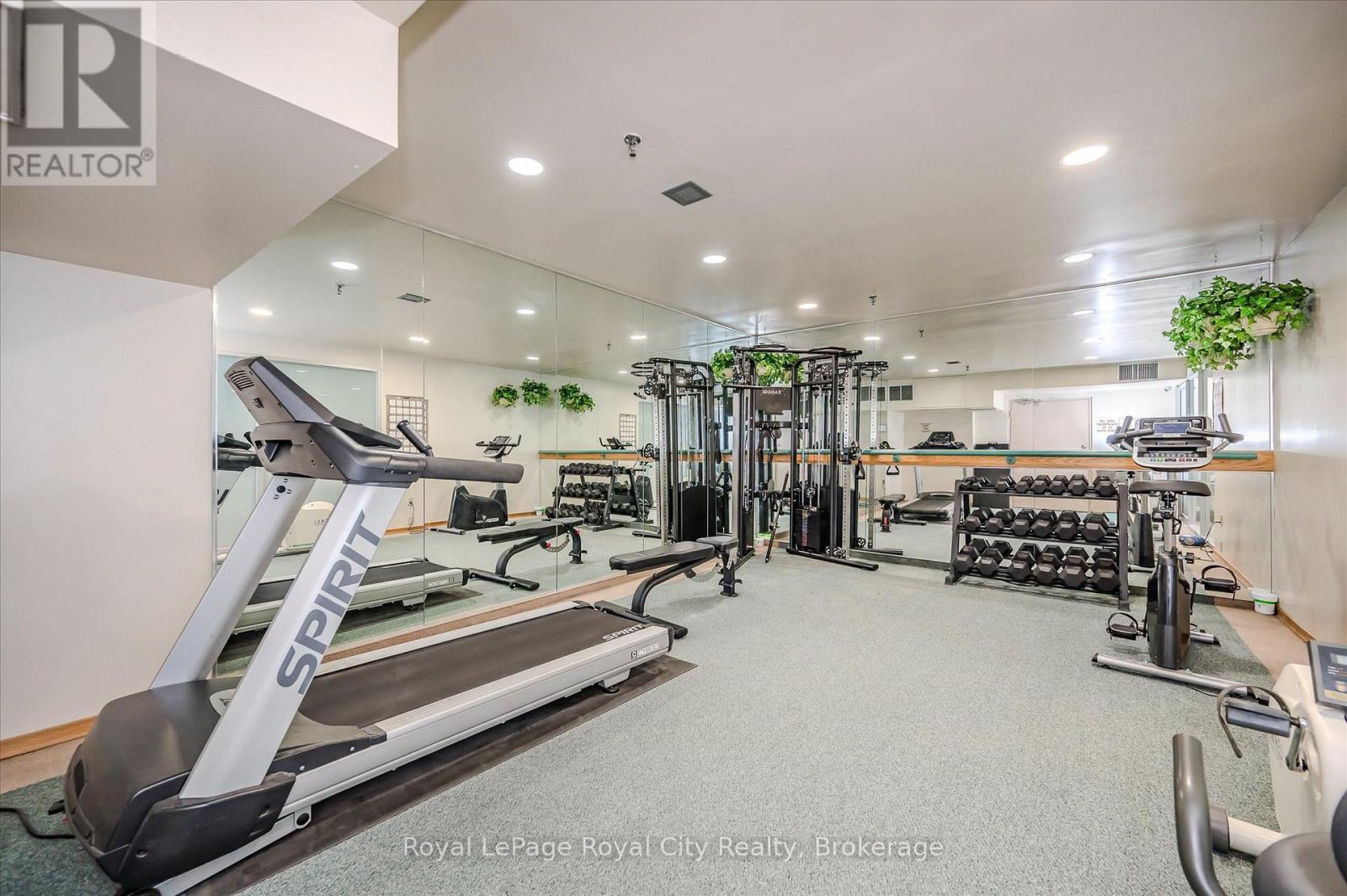 #607 93 WESTWOOD ROAD - 41