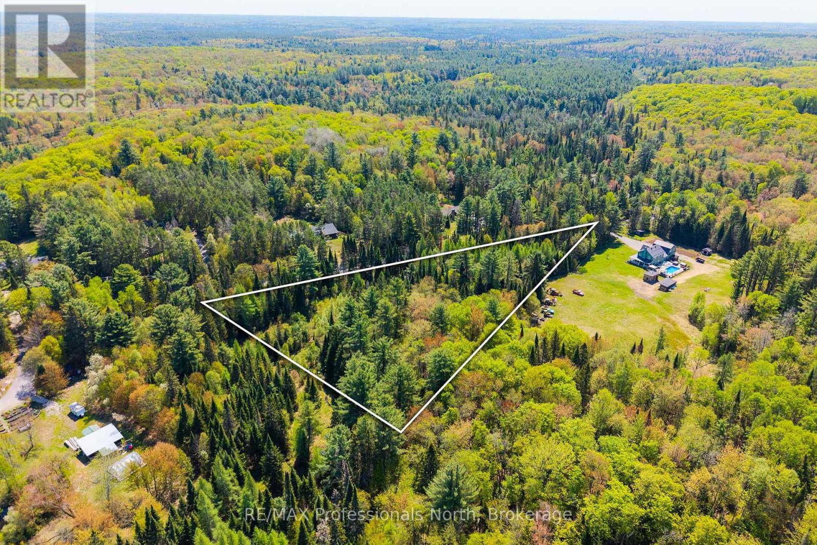 3116 OLD MUSKOKA ROAD