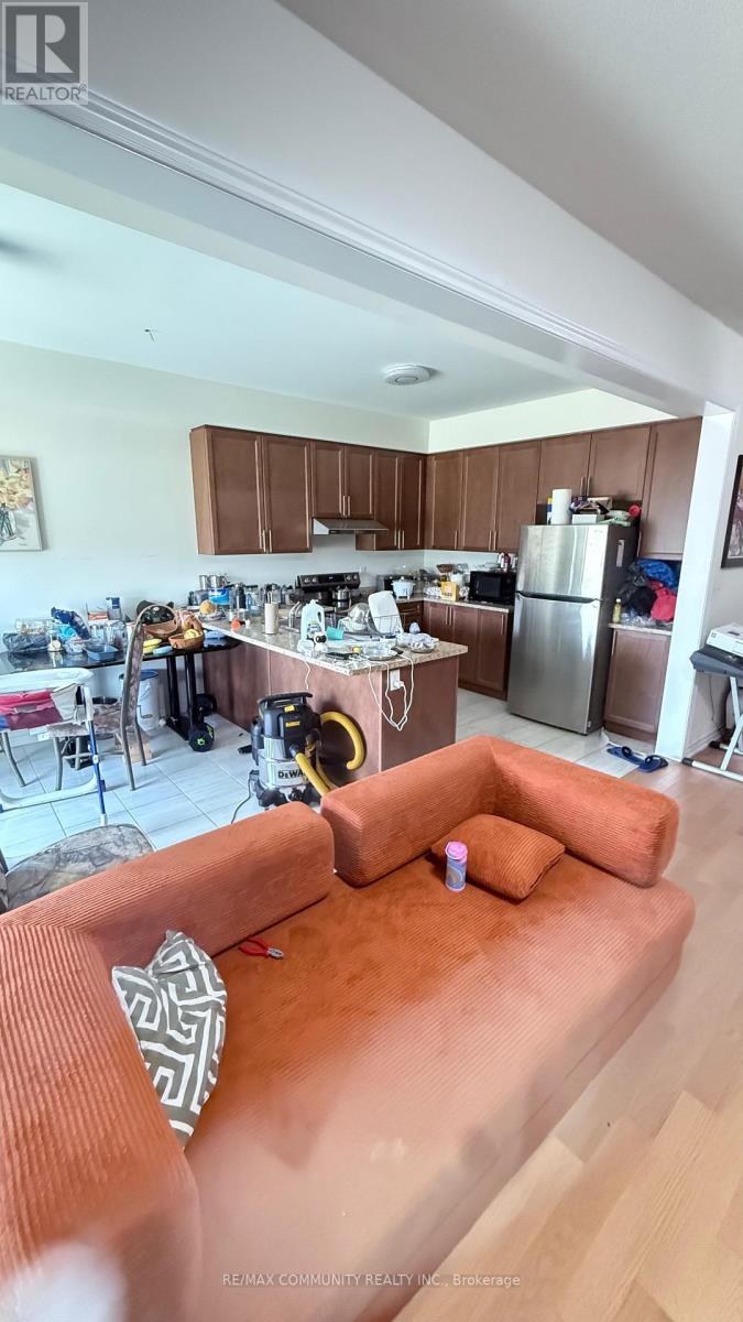 1103 CAMEO STREET - 4