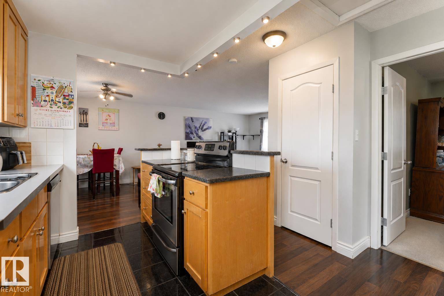4620 37A AV NW - 12