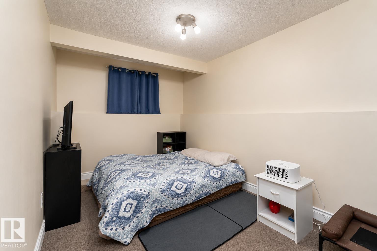 4620 37A AV NW - 21