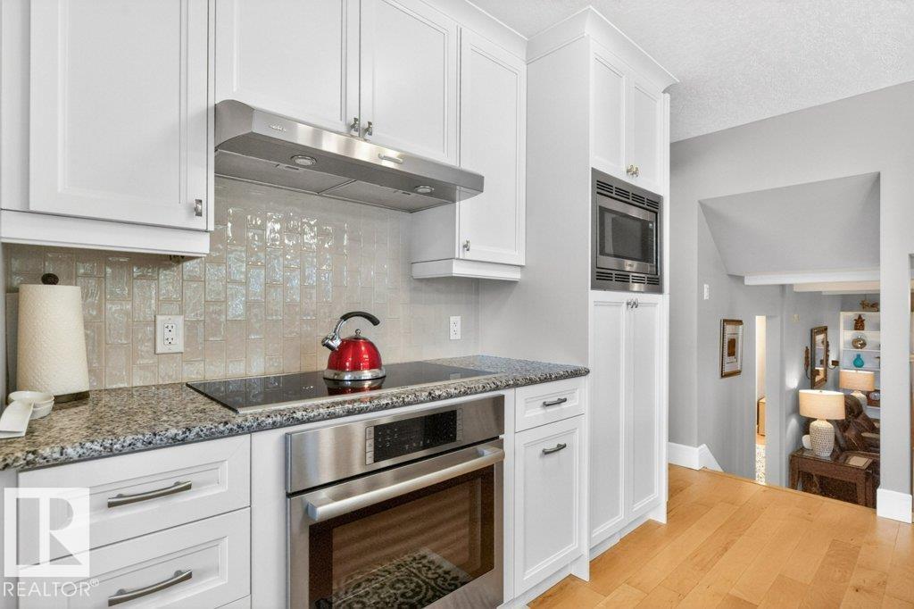 18312 67 AV NW - 14