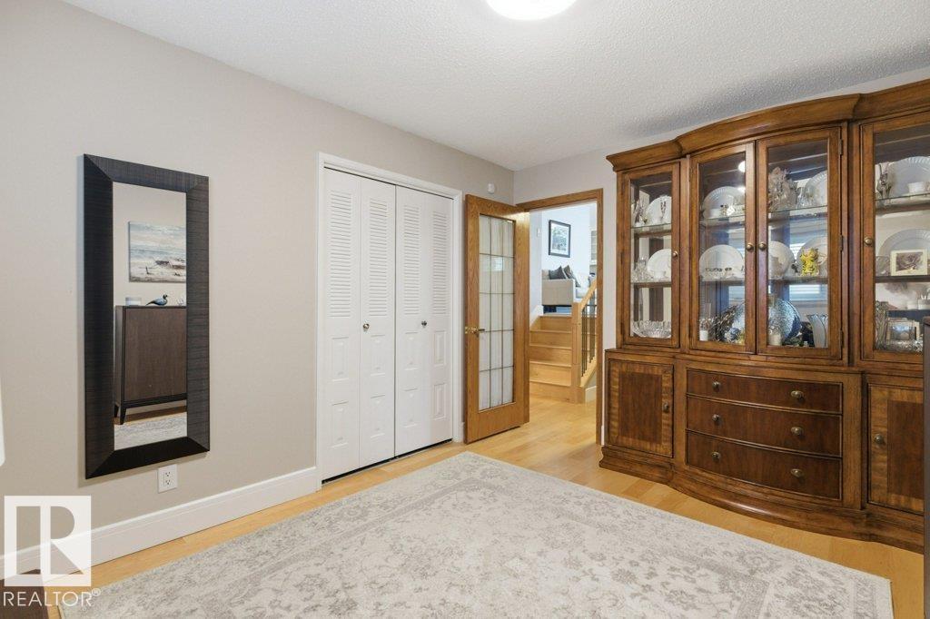 18312 67 AV NW - 25