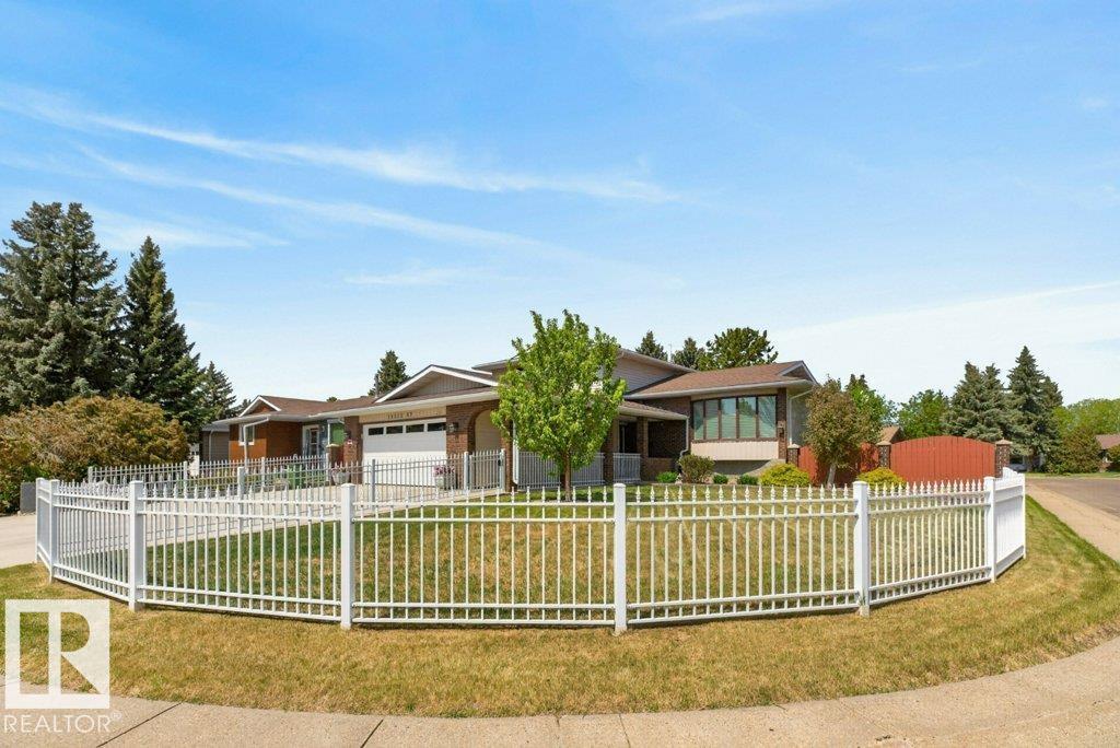 18312 67 AV NW - 4