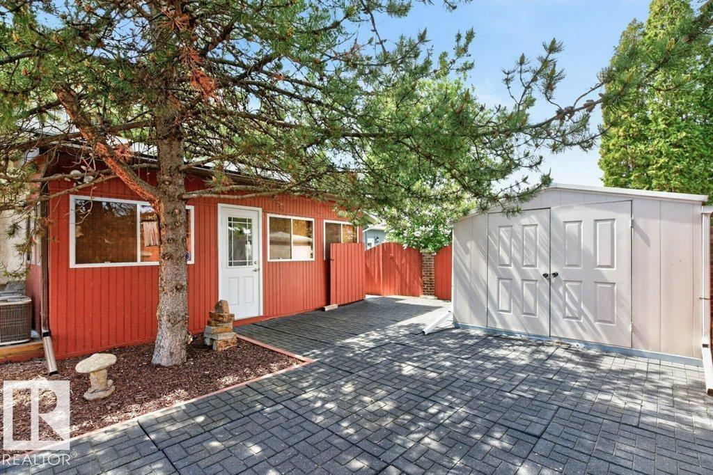 18312 67 AV NW - 44