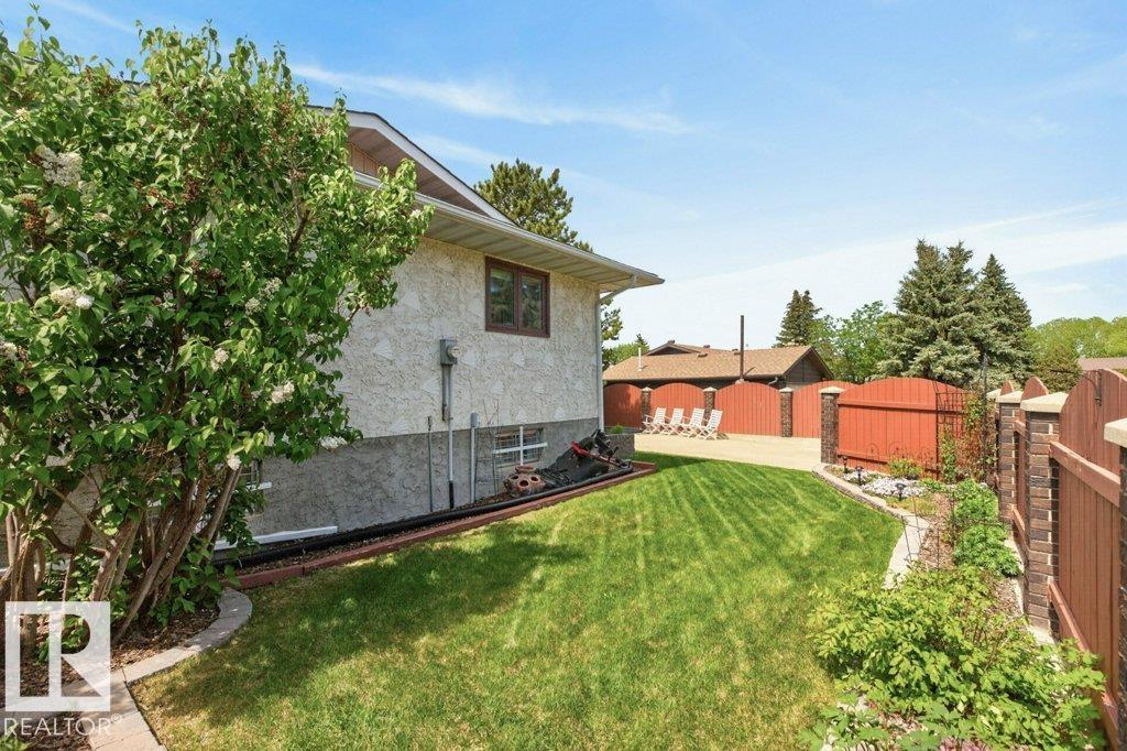 18312 67 AV NW - 48