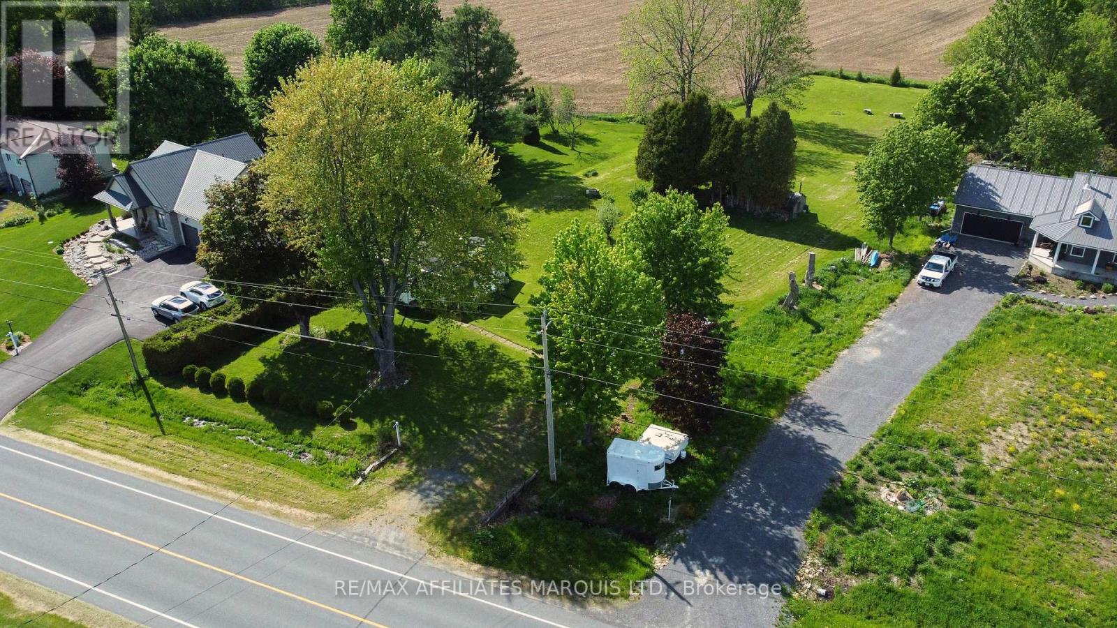 11481 LAKESHORE DRIVE - 5