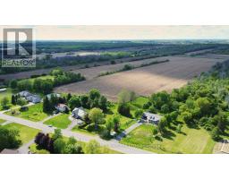 11481 Lakeshore Drive, South Dundas, ON K0E1K0 Photo 11