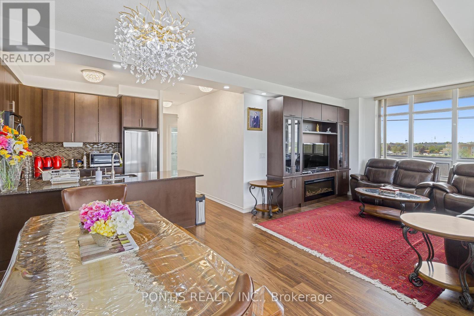 #412 9235 JANE STREET - 10