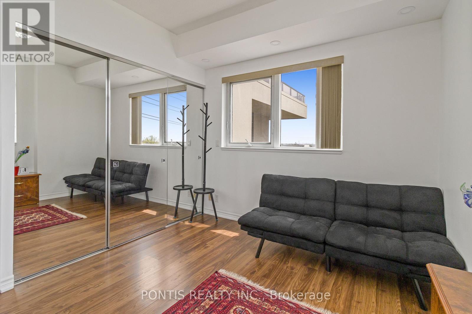#412 9235 JANE STREET - 18