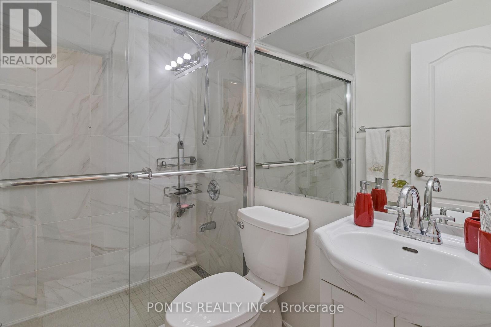 #412 9235 JANE STREET - 21